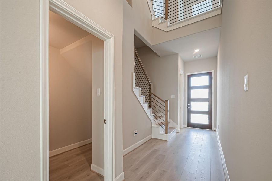 Furnished interior view inside a new home in Regents Court, Houston (Image 12).