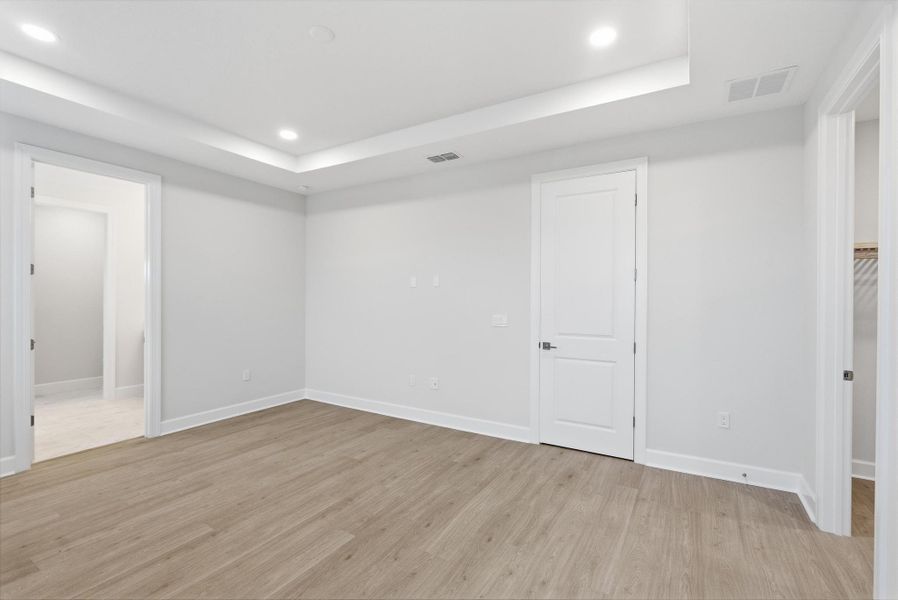 Representative unfurnished interior of a home built from the Bayview by SeaGate Homes in Beachview Cove, Ormond Beach (Image 66).