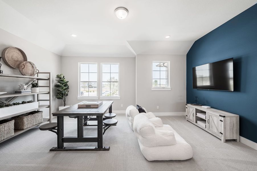 Representative furnished interior of a home built from the Verdin by Tri Pointe Homes in Pecan Ridge, Fulshear (Image 29).