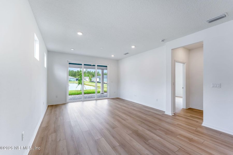 Spacious, unfurnished interior of a new home in Del Webb Wildlight, Wildlight (Image 22).