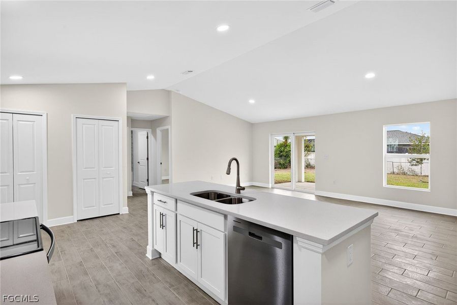 Furnished interior view inside a new home in Cape Coral, Cape Coral (Image 12).