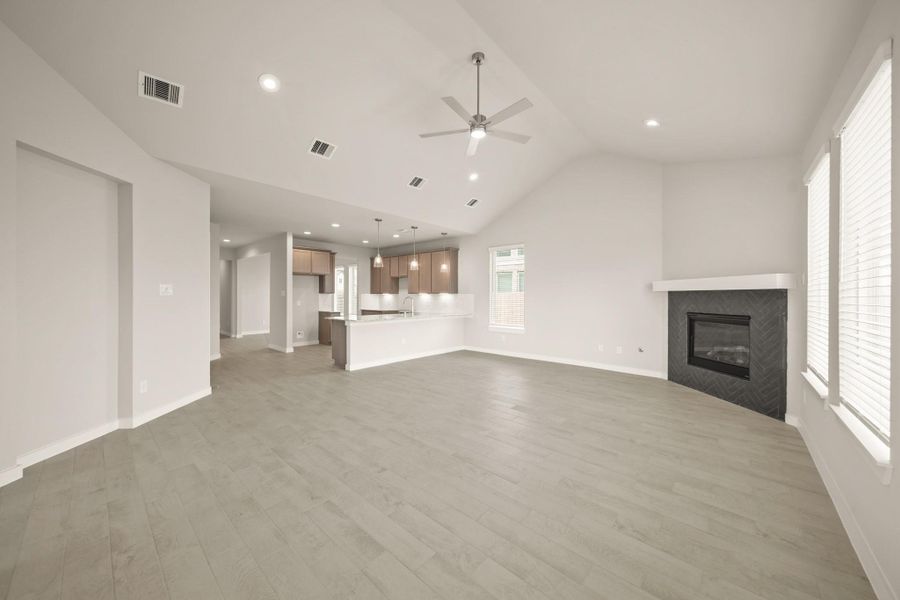 Spacious, unfurnished interior of a new home in Beacon Hill, Waller (Image 24). Spacious, unfurnished interior of a new home in Beacon Hill, Waller (Image 24).
