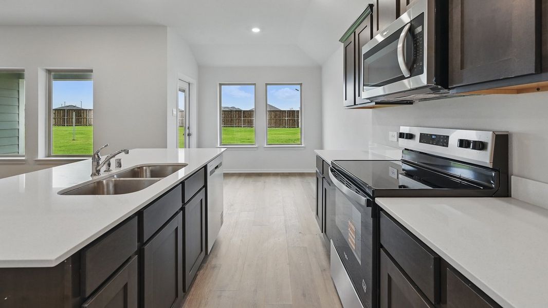 Furnished interior view inside a new home in Oak Valley Estates, Bullard (Image 16).