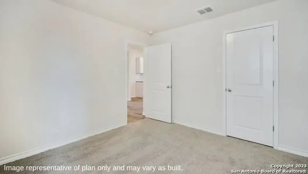 Spacious, unfurnished interior of a new home in Steele Creek, Cibolo (Image 17).