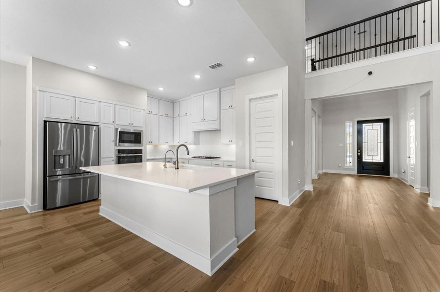 Furnished interior view inside a new home in Cross Creek Ranch, Fulshear (Image 6).