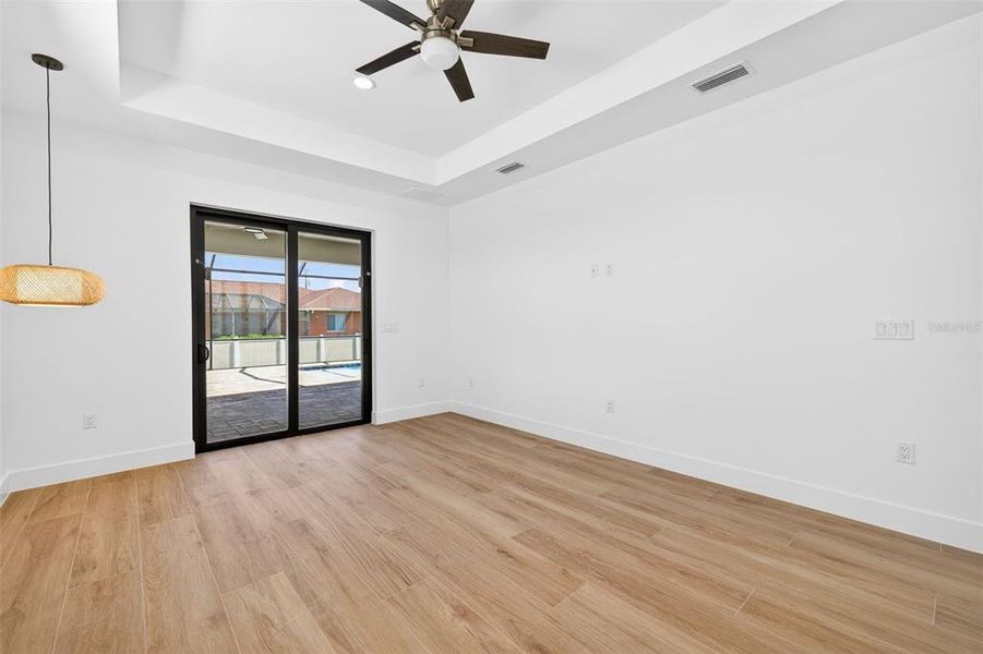 Spacious, unfurnished interior of a new home in , Cape Coral (Image 42). Spacious, unfurnished interior of a new home in , Cape Coral (Image 42).