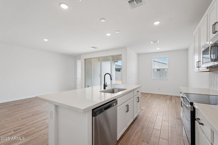 16-web-or-mls-La Senda Dr W-S2007-016 16-web-or-mls-La Senda Dr W-S2007-016