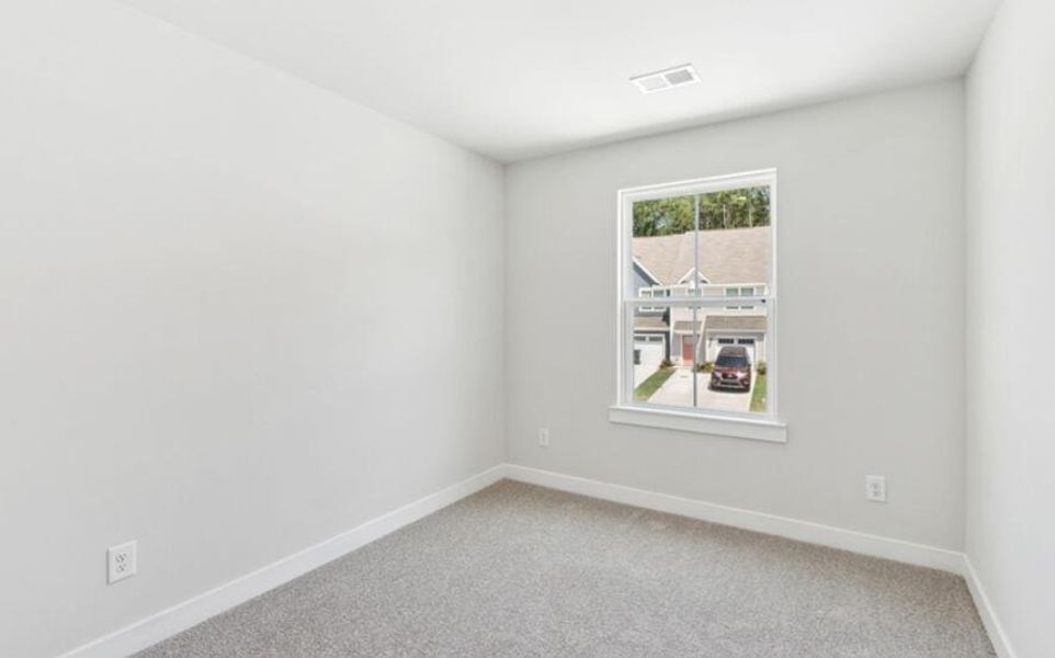 Spacious, unfurnished interior of a new home in Crescent Cove, Summerville (Image 3).