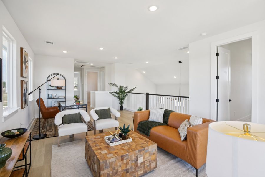 Furnished interior view inside a new home in Foxfield, Austin (Image 33).