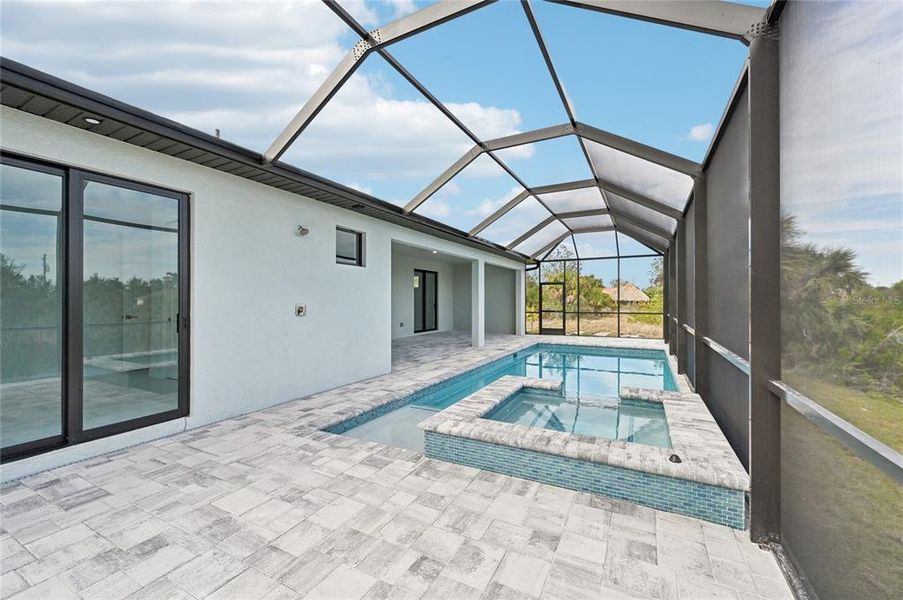 Exterior details and patio area of a home in , Port Charlotte (Image 25).
