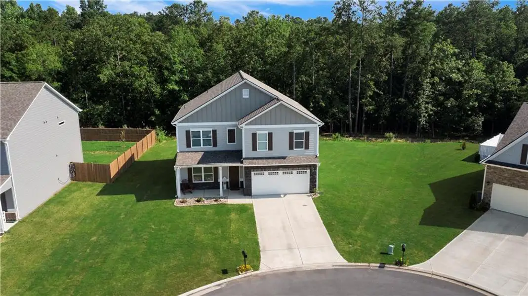 Front exterior of a new home in , Rome, GA, highlighting curb appeal (Image 2). Front exterior of a new home in , Rome, GA, highlighting curb appeal (Image 2).