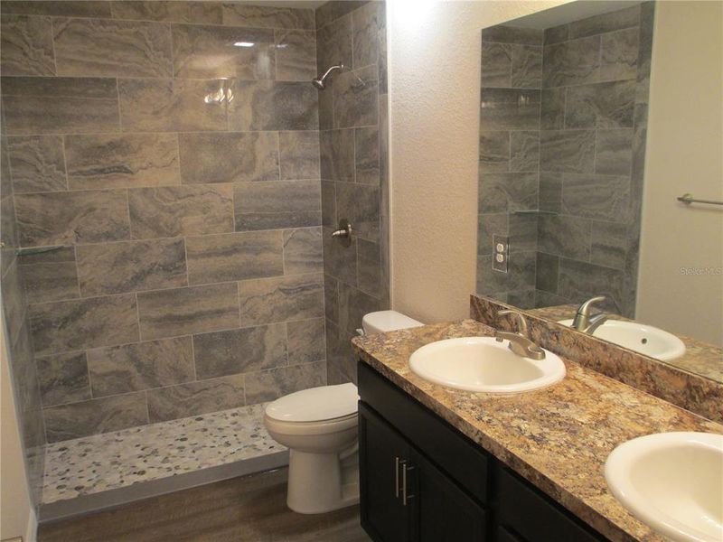 Furnished interior view inside a new home in , Ocala (Image 5).