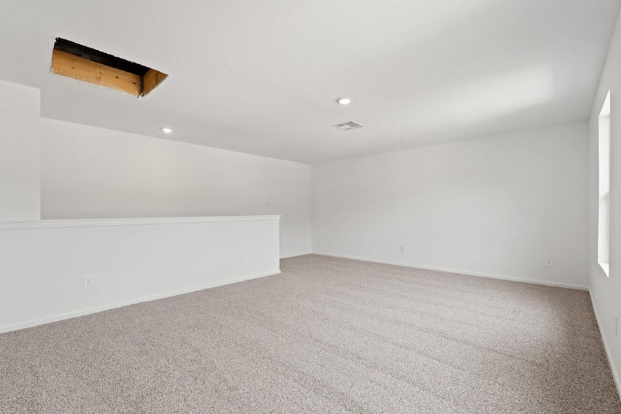 Spacious, unfurnished interior of a new home in Grand Pines, Magnolia (Image 13).