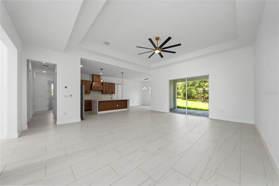Spacious, unfurnished interior of a new home in , Orlando (Image 31).