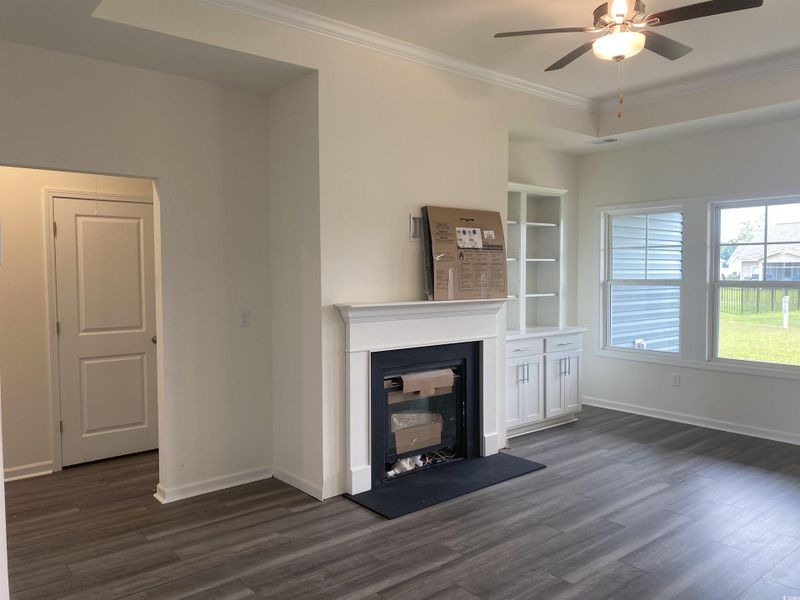 Image 17 of a home in Oak Hollow.