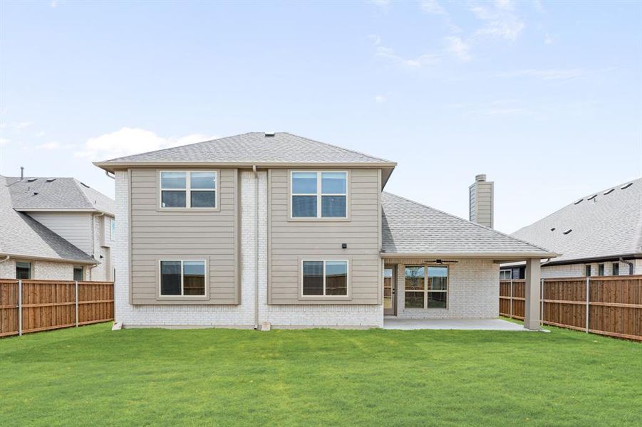 Exterior details and patio area of a home in Meraki, Forney (Image 25).