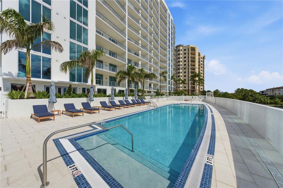Condo located in Tampa, FL showcasing its design and architecture (Image 9). Condo located in Tampa, FL showcasing its design and architecture (Image 9).