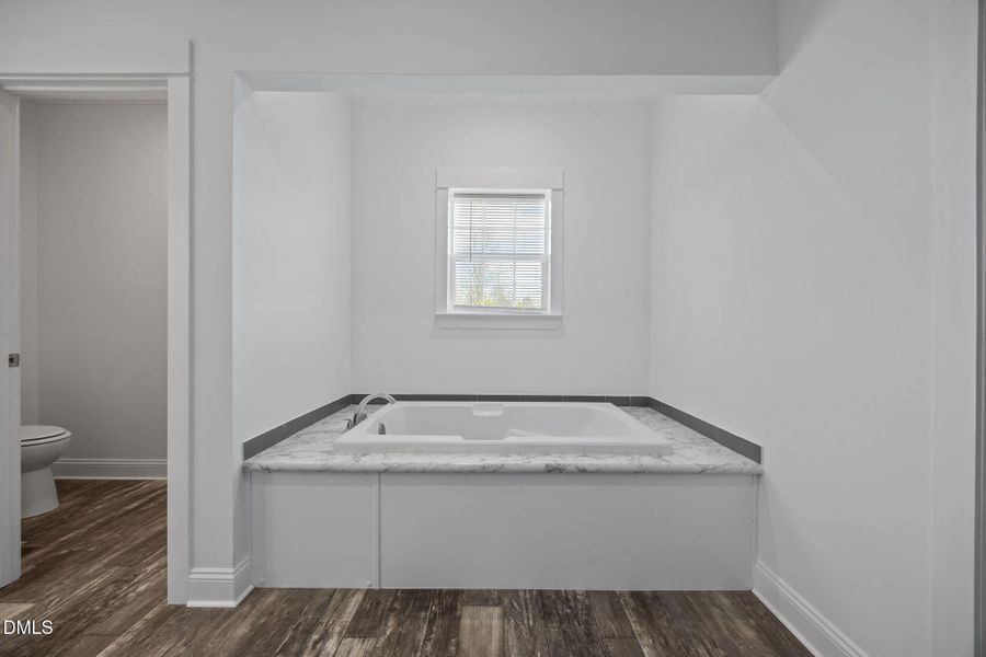 43-web-or-mls-IMG_0291 43-web-or-mls-IMG_0291