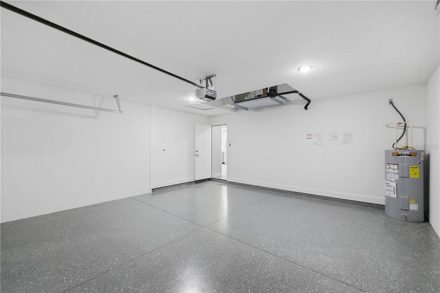 Spacious, unfurnished interior of a new home in , Summerfield (Image 16). Spacious, unfurnished interior of a new home in , Summerfield (Image 16).