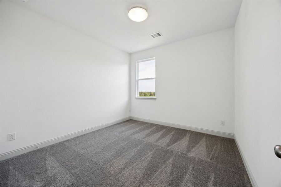 Spacious, unfurnished interior of a new home in Sicily, Princeton (Image 19).