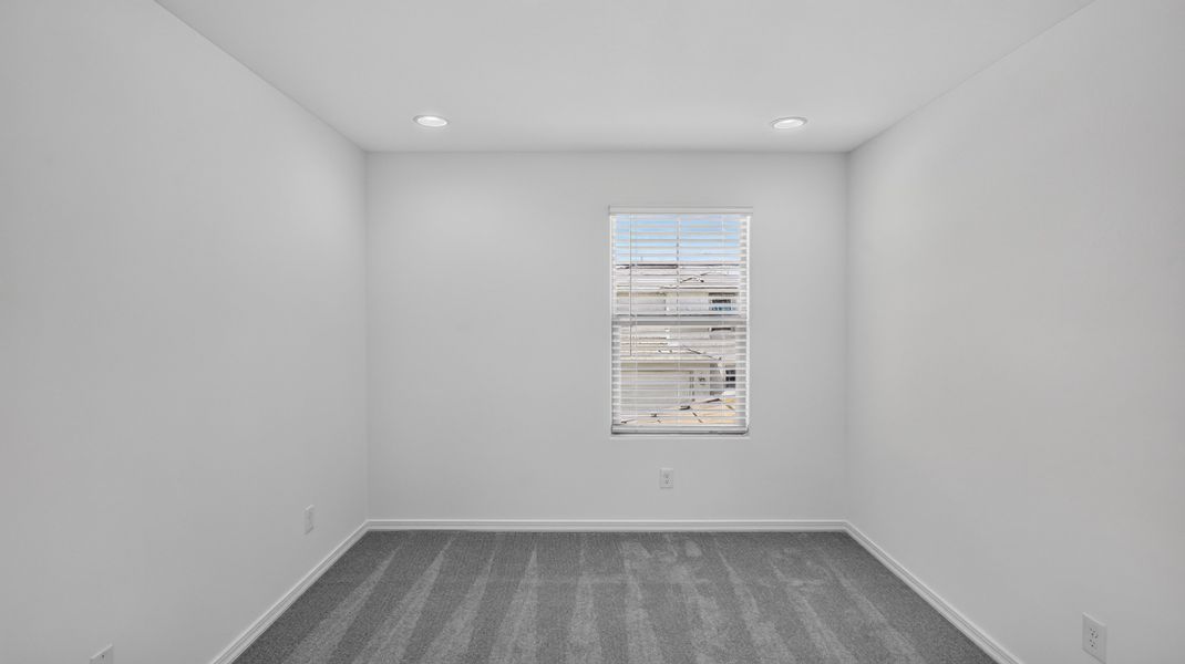 Spacious, unfurnished interior of a new home in Artisan at Asante, Surprise (Image 18). Spacious, unfurnished interior of a new home in Artisan at Asante, Surprise (Image 18).
