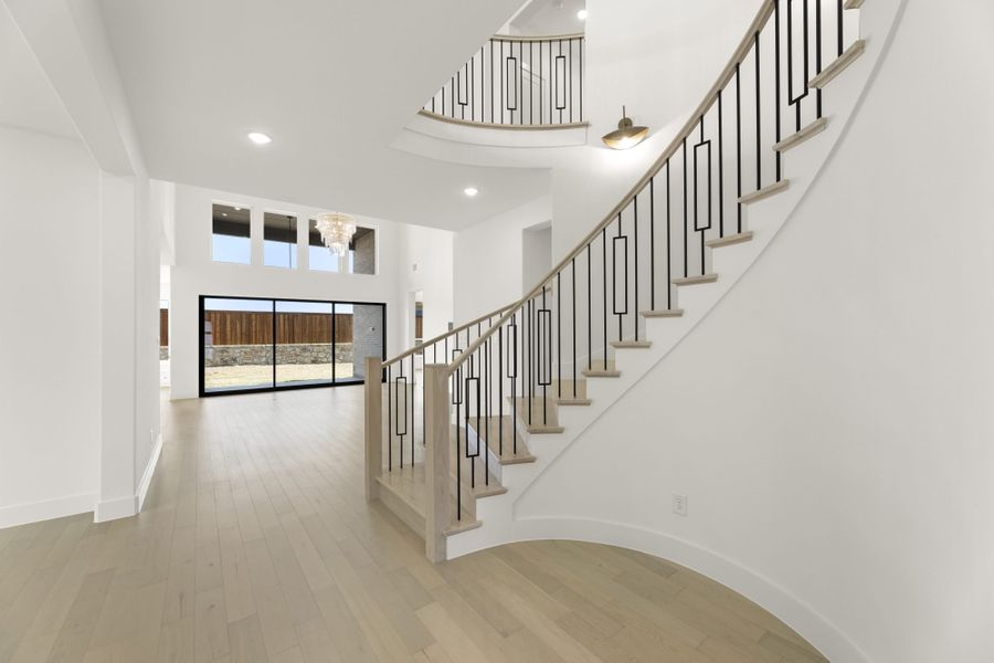 Spacious, unfurnished interior of a new home in Mosaic – 70′ Lots, Celina (Image 23).