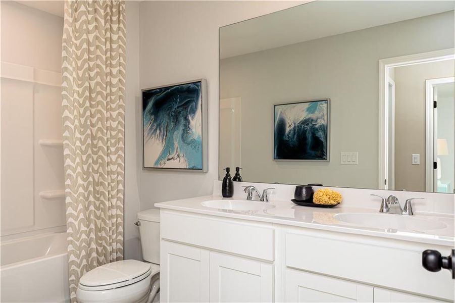 Furnished interior view inside a new home in Rhodes Glen, Lawrenceville (Image 10).