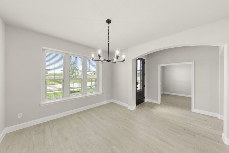 Spacious, unfurnished interior of a new home in Lovers Landing, Forney (Image 15).