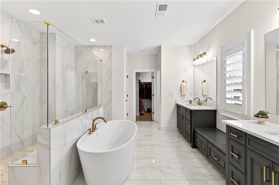 Furnished interior view inside a new home in Hillandale In Historic Roswell, Roswell (Image 35). Furnished interior view inside a new home in Hillandale In Historic Roswell, Roswell (Image 35).