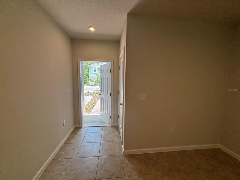 Spacious, unfurnished interior of a new home in Edison Pointe, South Daytona (Image 22). Spacious, unfurnished interior of a new home in Edison Pointe, South Daytona (Image 22).