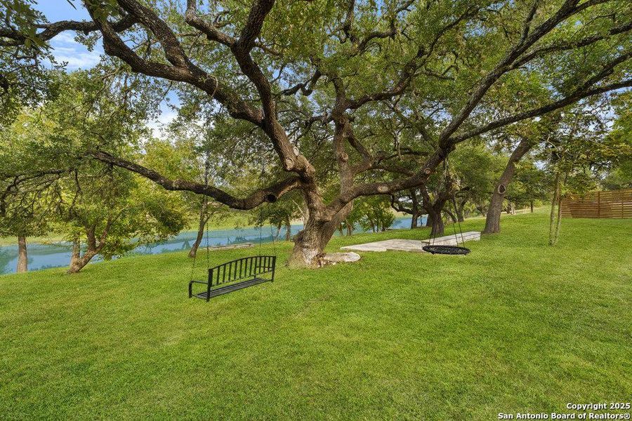 Natural landscape and outdoor views near  in Blanco (Image 27).