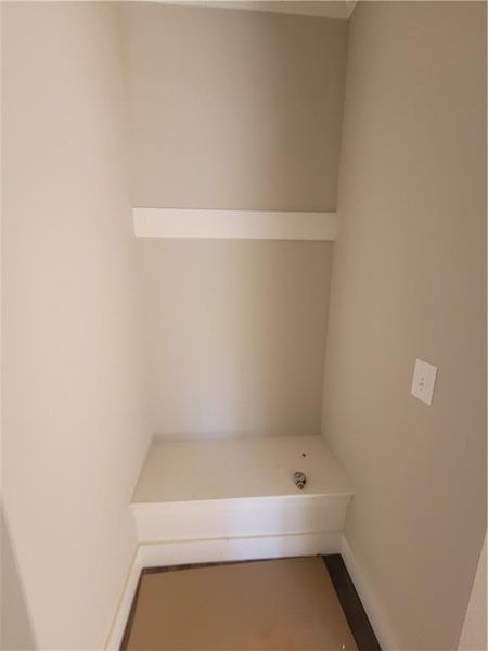 Image 8 of a home in .