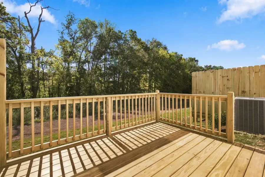 Exterior details and patio area of a home in Laurelwood Park, Gallatin (Image 4).