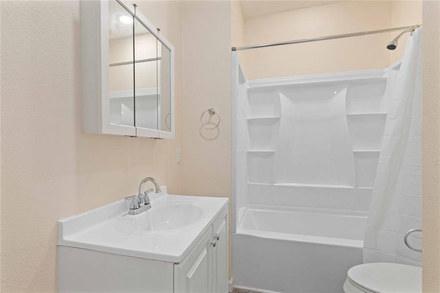 Image 20 of a home in .