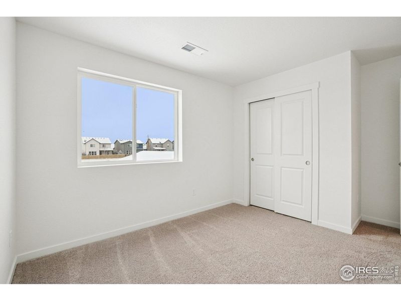 Spacious, unfurnished interior of a new home in Bloom, Fort Collins (Image 15).