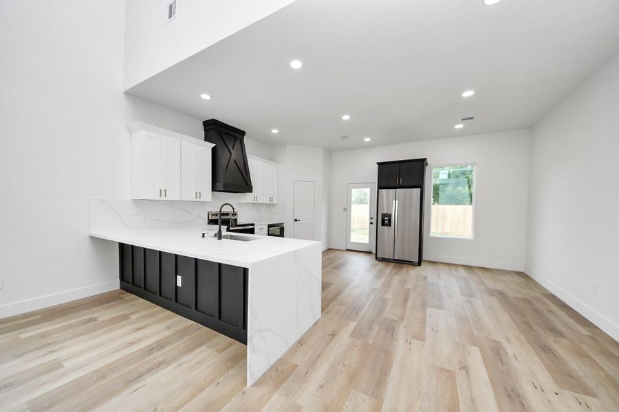 Image 23 of a home in .