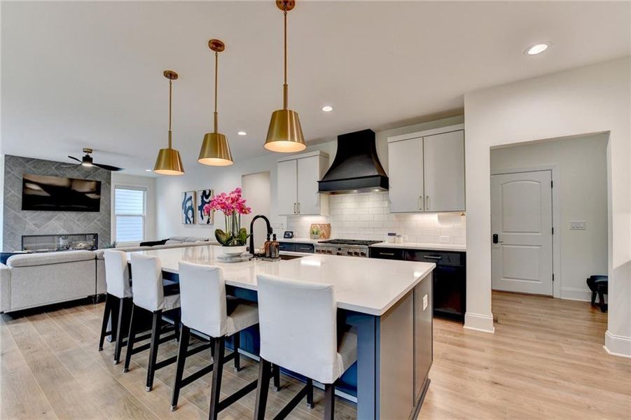 Furnished interior view inside a new home in , Woodstock (Image 47).