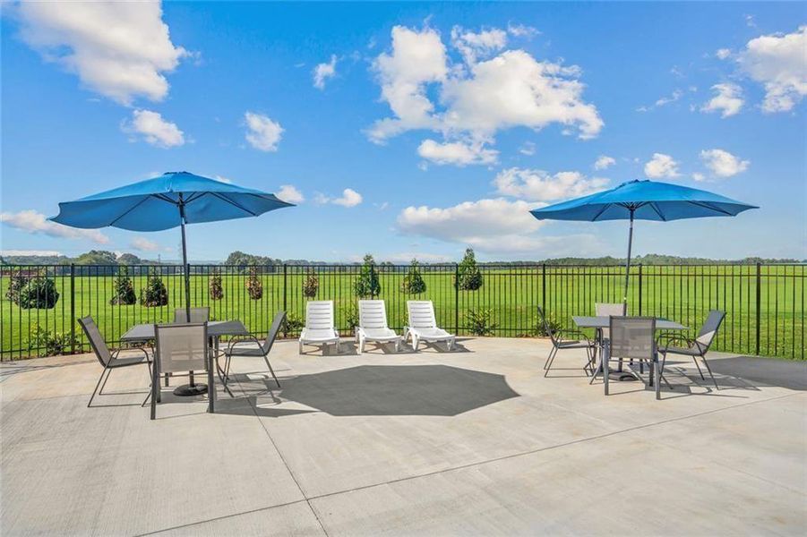 Community amenities in Townes At The Stiles, Cartersville (Image 32).
