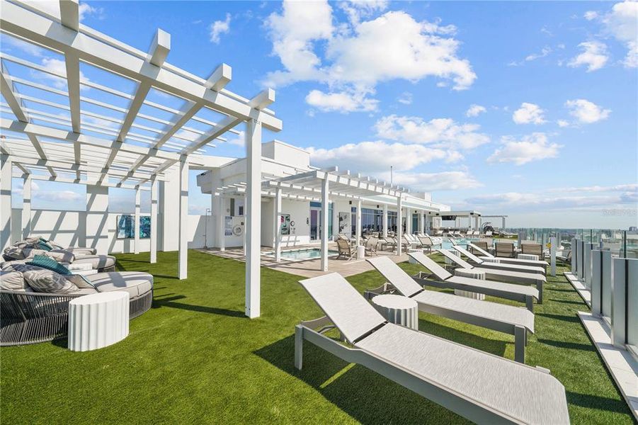 Image 93 of a home in Altura Bayshore. Image 93 of a home in Altura Bayshore.