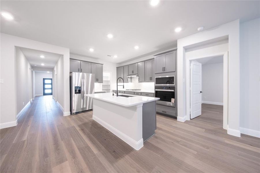 Furnished interior view inside a new home in Chalk Hill, Celina (Image 8). Furnished interior view inside a new home in Chalk Hill, Celina (Image 8).