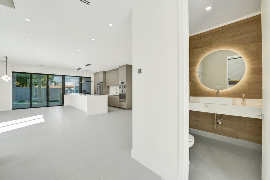 Spacious, unfurnished interior of a new home in , Fort Lauderdale (Image 87). Spacious, unfurnished interior of a new home in , Fort Lauderdale (Image 87).