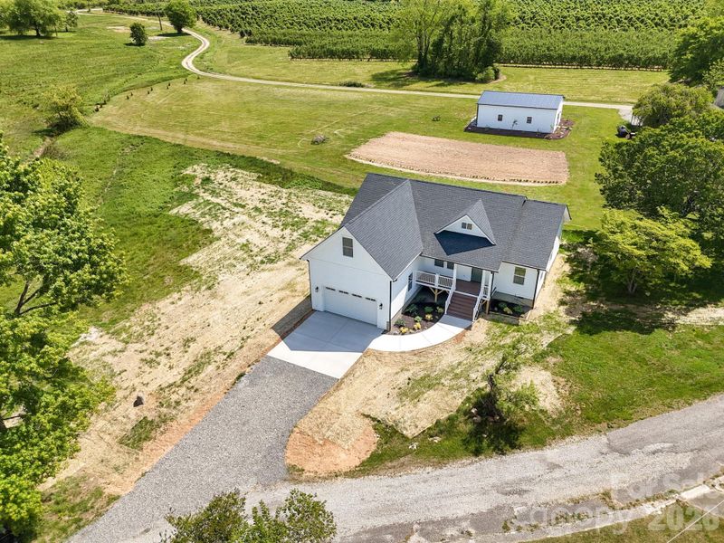 Image 47 of a home in .