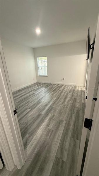 Spacious, unfurnished interior of a new home in , Ocala (Image 19).