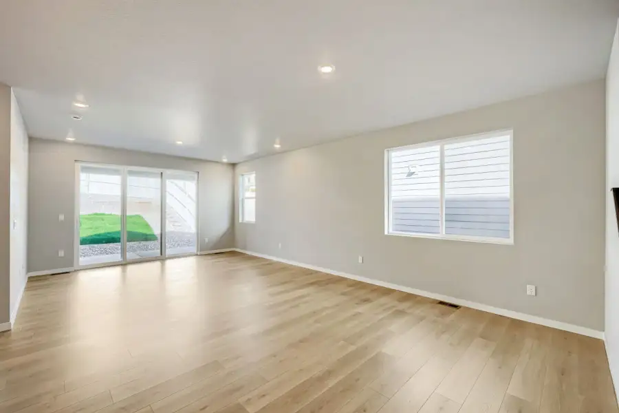 New Home in Parker, CO.  - Slide 4