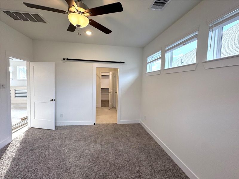 Spacious, unfurnished interior of a new home in Balmoral, Humble (Image 21). Spacious, unfurnished interior of a new home in Balmoral, Humble (Image 21).