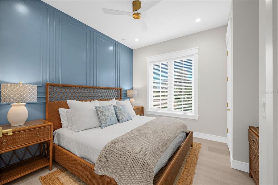 Furnished interior view inside a new home in , Sarasota (Image 43).