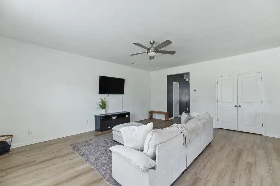 Furnished interior view inside a new home in Parker's Preserve, Ridgeville (Image 7).