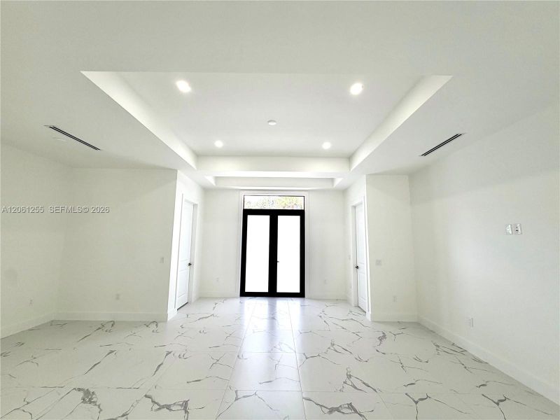 Spacious, unfurnished interior of a new home in , Naples (Image 31). Spacious, unfurnished interior of a new home in , Naples (Image 31).