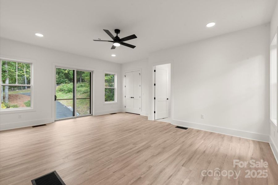 Spacious, unfurnished interior of a new home in , Cashiers (Image 25).