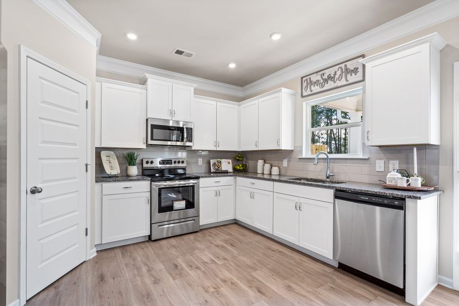 The Pierce - Kitchen The Pierce - Kitchen